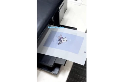 Ei, vamos fazer uma capa de telefone Panda para um cliente!